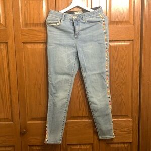 Ladies Knox Rose gently worn jeans in size 8